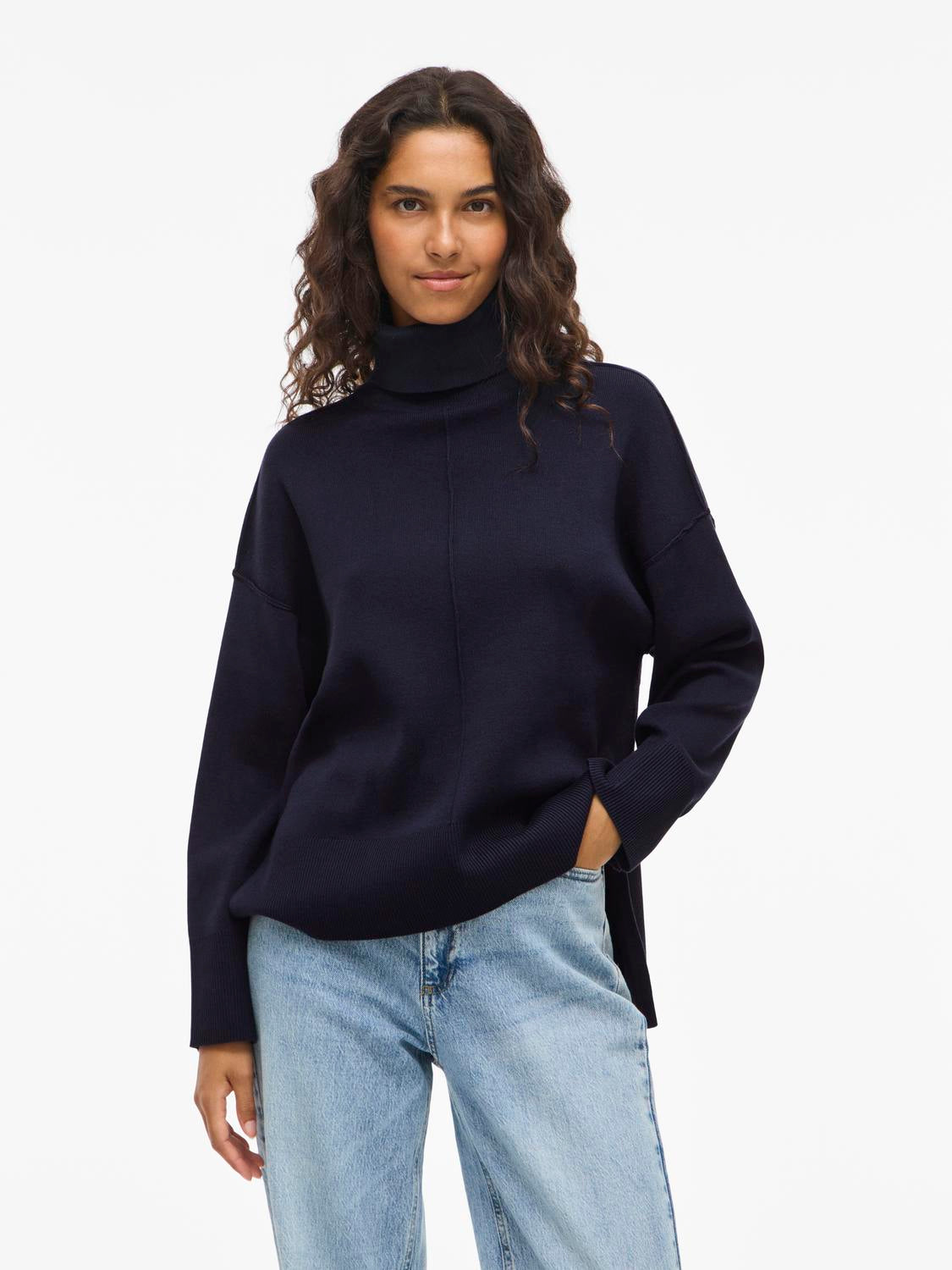 model_shot-front